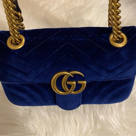 Authentic Gucci Marmont Mini Velvet Bag - Picture 3 of 8